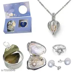 Oyster with pearl and pendant necklace close up - DrutoBD
