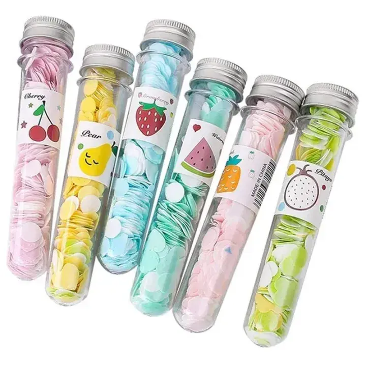 Paper soap creating lather in hands - DrutoBD