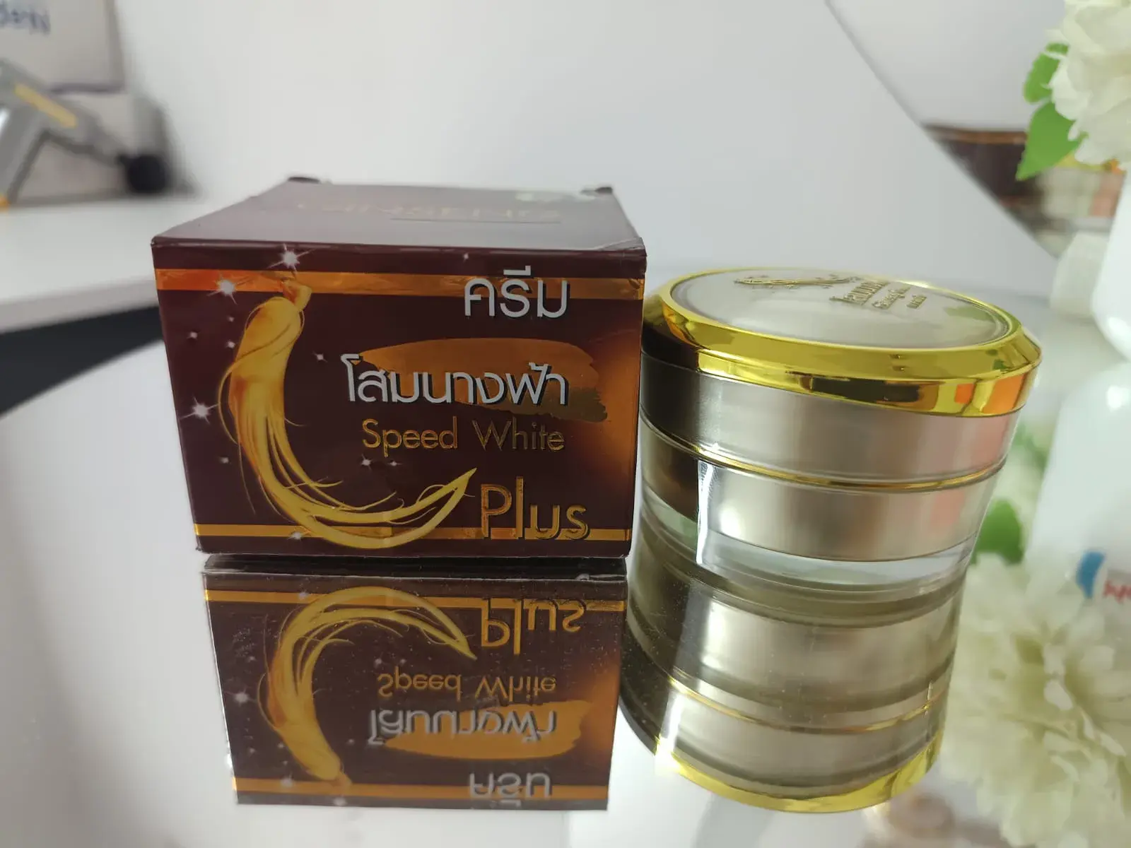 Ginseng Collagen Solution Night Cream side view - DrutoBD