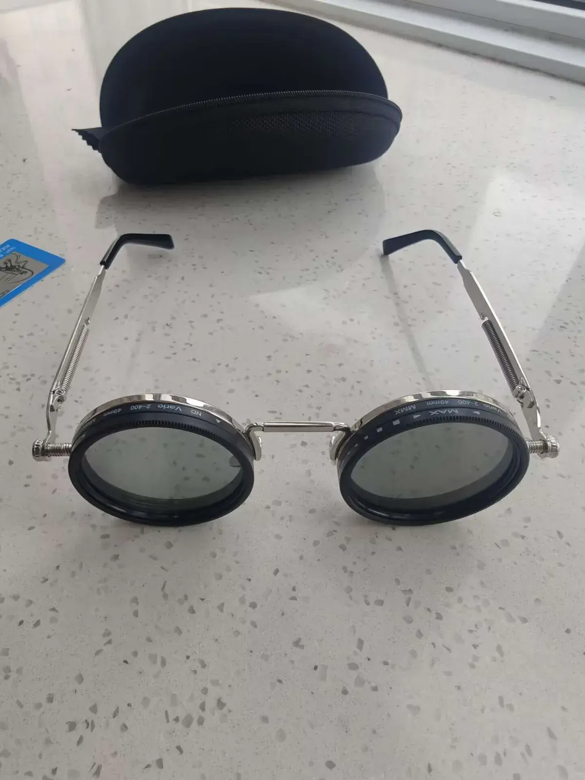 Premium Adjustable ND Filter Round Sunglasses – Manual Adjustable Lens for Driving, Travel & Outdoor — ছবি 10
